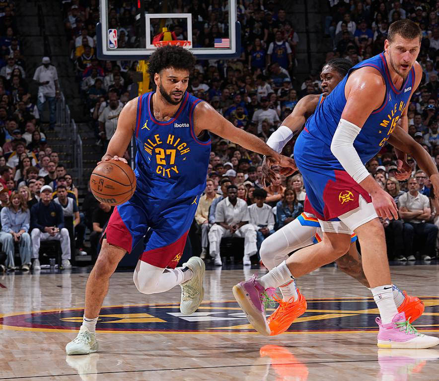 九游体育入口-Scout在掘金比赛中回归赛场，败北引发热议！