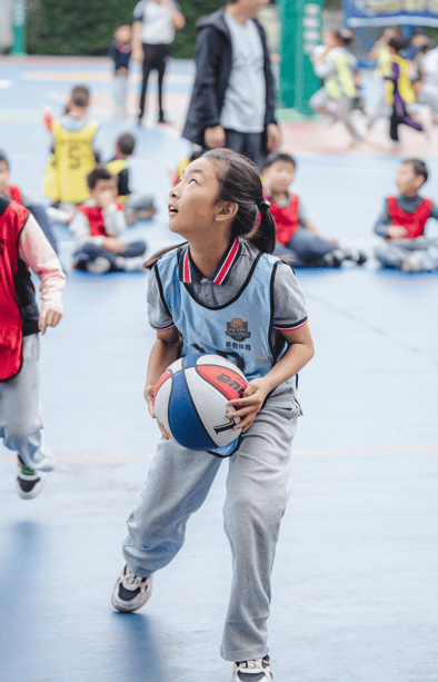 九游体育-Ning迎来二十赛季出色发挥，C9观众热烈欢呼！